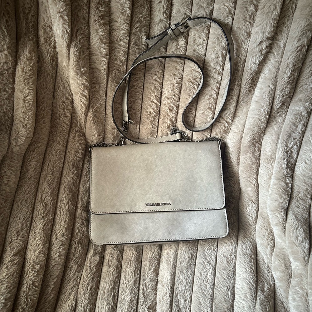 Micheal Kors Purse